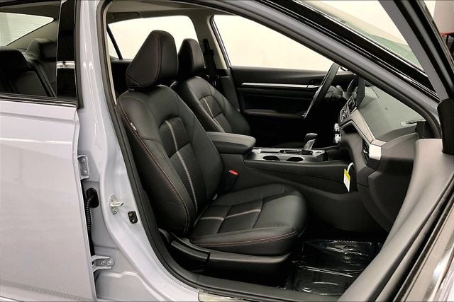 2026 Nissan Altima 2.5 SR - Midnight Edition