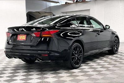 2026 Nissan Altima 2.5 SR AWD - Midnight Edition