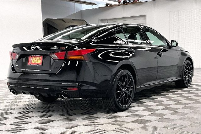 2026 Nissan Altima 2.5 SR AWD - Midnight Edition