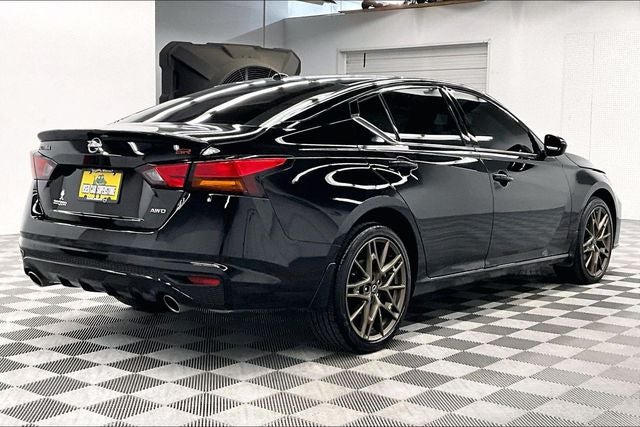 2025 Nissan Altima 2.5 SR AWD-Remote Start