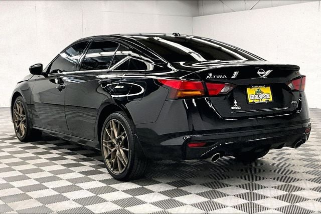 2025 Nissan Altima 2.5 SR AWD-Remote Start