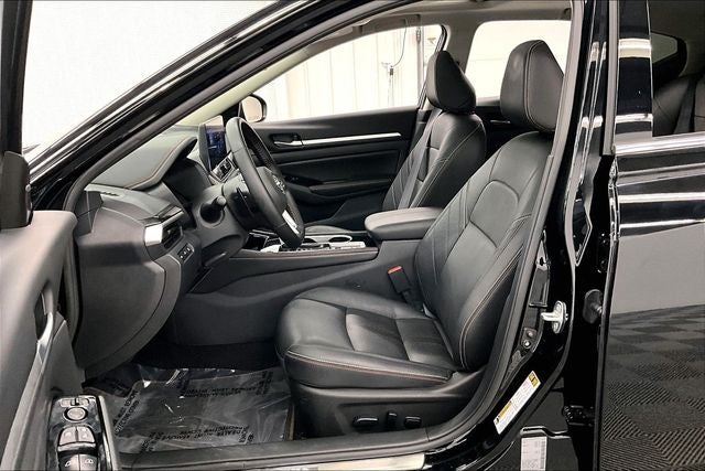 2025 Nissan Altima 2.5 SR AWD-Remote Start