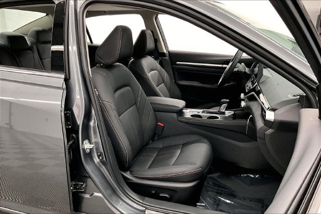 2026 Nissan Altima 2.5 SR AWD - Premium Package