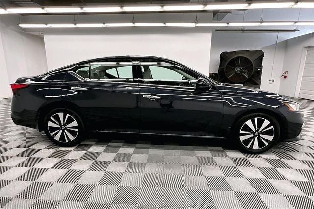 2019 Nissan Altima 2.5 SL Sunroof - Htd Leather - Adaptive Cruise