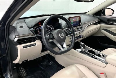 2019 Nissan Altima 2.5 SL Sunroof - Htd Leather - Adaptive Cruise
