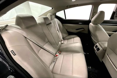 2019 Nissan Altima 2.5 SL Sunroof - Htd Leather - Adaptive Cruise