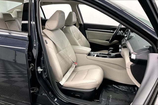 2019 Nissan Altima 2.5 SL Sunroof - Htd Leather - Adaptive Cruise