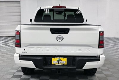 2025 Nissan Frontier SV