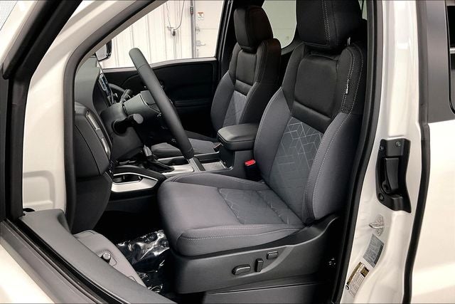 2025 Nissan Frontier SV - Convenience Package