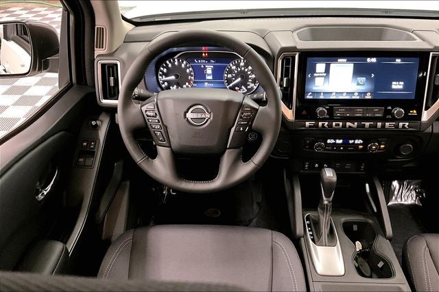 2025 Nissan Frontier SV - Convenience Package