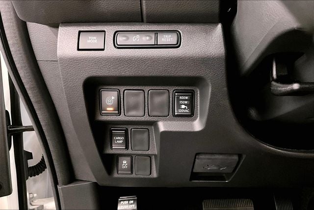 2025 Nissan Frontier SV - Convenience Package