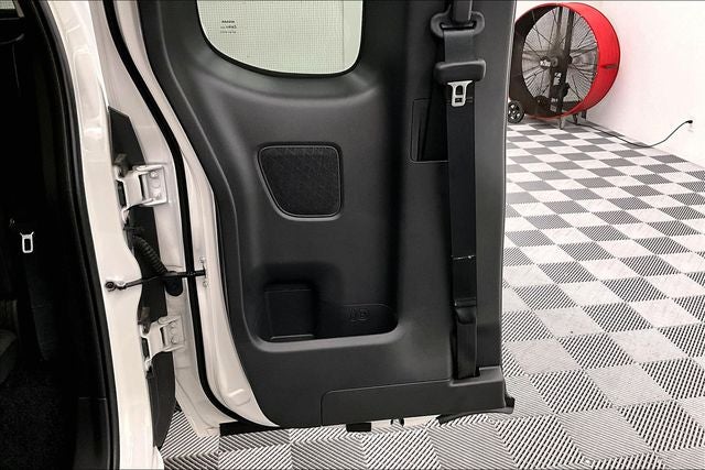 2025 Nissan Frontier SV - Convenience Package