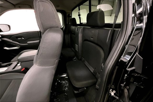 2023 Nissan Frontier SV 4X4-Heated Seats-Remote Start