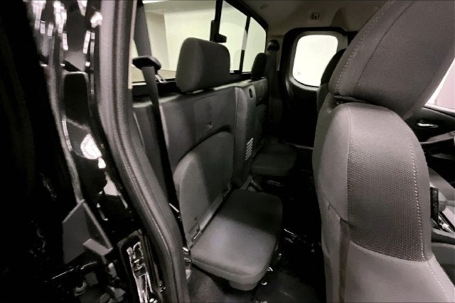2023 Nissan Frontier SV 4X4-Heated Seats-Remote Start