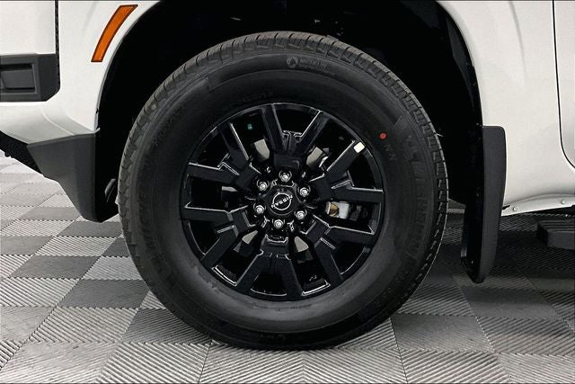 2026 Nissan Frontier SV - Dark Armor, All Weather, Tow Pkgs