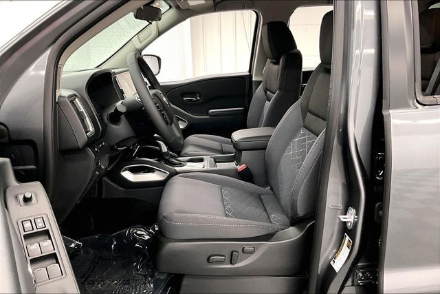 2026 Nissan Frontier SV - Convenience and Tow Packages