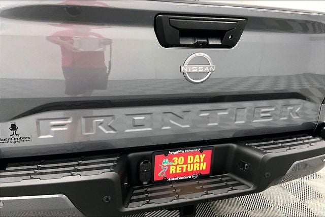 2026 Nissan Frontier SV - Convenience and Tow Packages