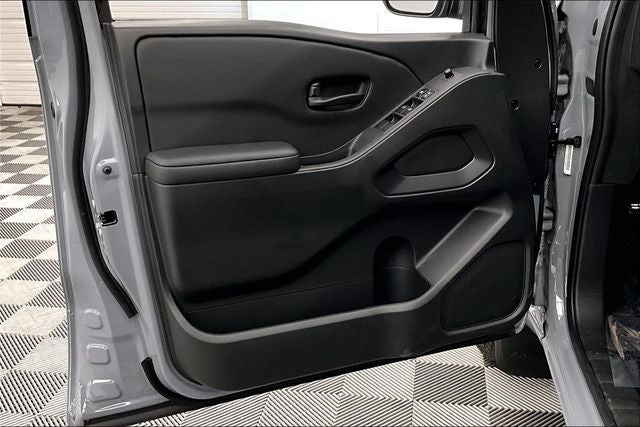 2026 Nissan Frontier SV - Dark Armor, Convenience, Tow Pkgs