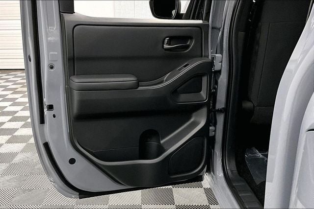 2026 Nissan Frontier SV - Dark Armor, Convenience, Tow Pkgs