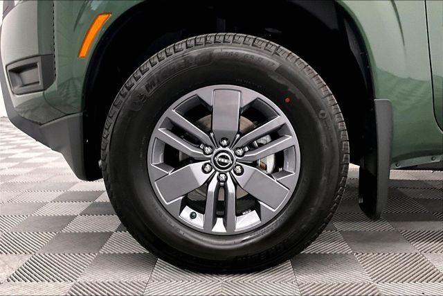 2026 Nissan Frontier SV - Convenience and Tow Packages