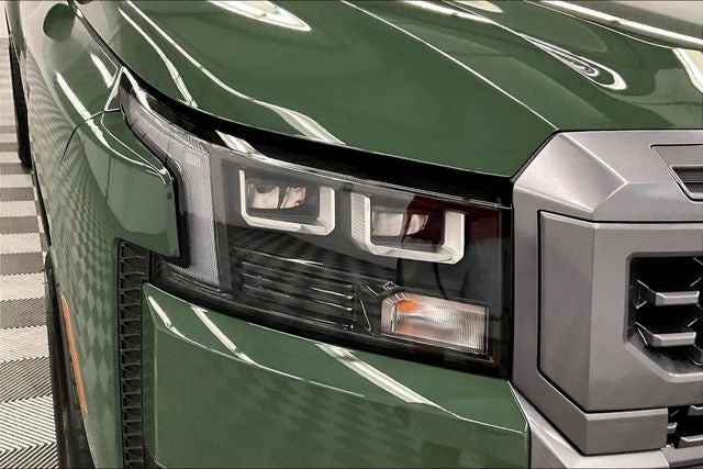 2026 Nissan Frontier SV - Convenience and Tow Packages