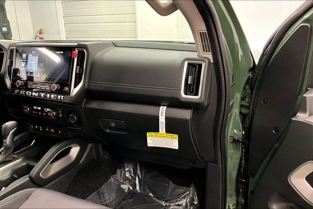 2026 Nissan Frontier SV - Convenience and Tow Packages