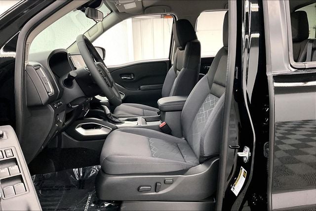 2026 Nissan Frontier SV - Convenience and Tow Packages