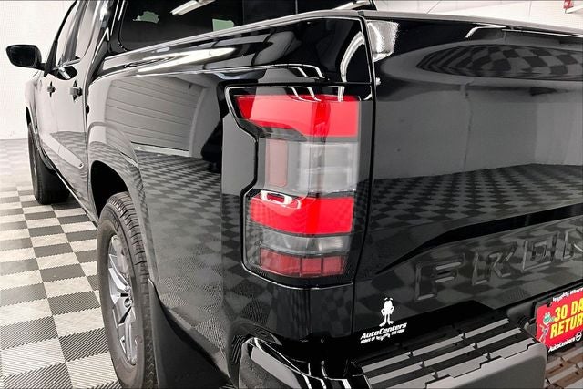 2026 Nissan Frontier SV - Convenience and Tow Packages