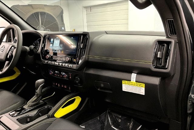 2027 Nissan Frontier SV - Sport, Convenience, Black Accent, Tow Pkgs