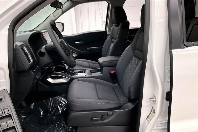 2026 Nissan Frontier SV - Convenience and Tow Packages