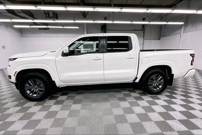 2026 Nissan Frontier SV - Convenience and Tow Packages