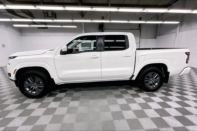 2026 Nissan Frontier SV - Convenience and Tow Packages