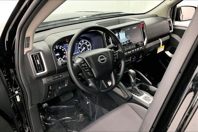 2026 Nissan Frontier SV 4WD - Tow Package