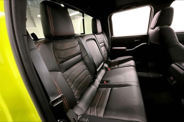 2026 Nissan Frontier PRO-4X 4WD - Premium, Convenience, Black Accent Pkgs