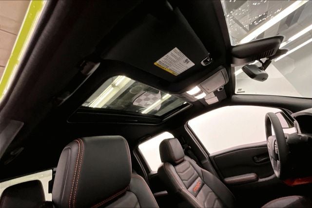 2026 Nissan Frontier PRO-4X 4WD - Premium, Convenience, Black Accent Pkgs