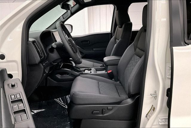 2026 Nissan Frontier SV 4WD - Dark Armor and Convenience Packages