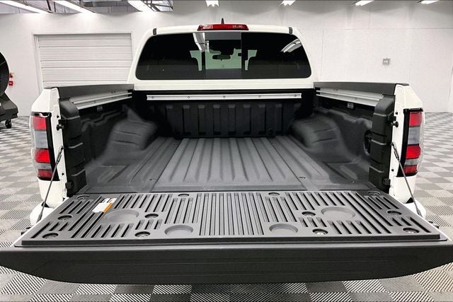 2026 Nissan Frontier SV 4WD - Dark Armor and Convenience Packages