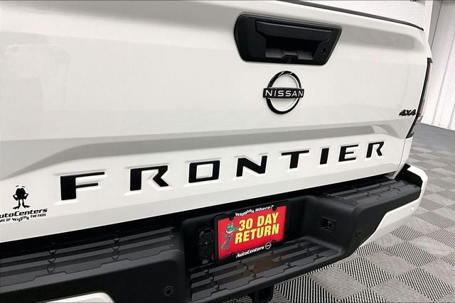 2026 Nissan Frontier SV 4WD - Dark Armor and Convenience Packages