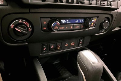 2026 Nissan Frontier SV 4WD - Dark Armor and Convenience Packages