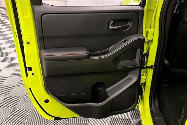 2026 Nissan Frontier PRO-4X 4WD - Premium, Convenience, Black Accent, Tow Pkgs