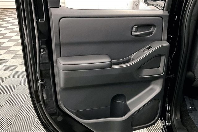 2026 Nissan Frontier SV 4WD - Dark Armor and Convenience Packages