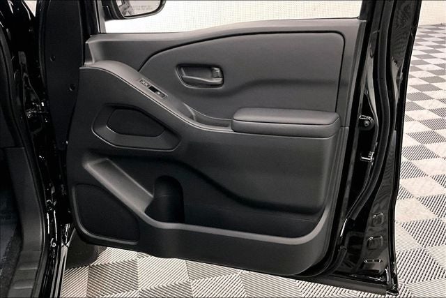 2026 Nissan Frontier SV 4WD - Dark Armor and Convenience Packages