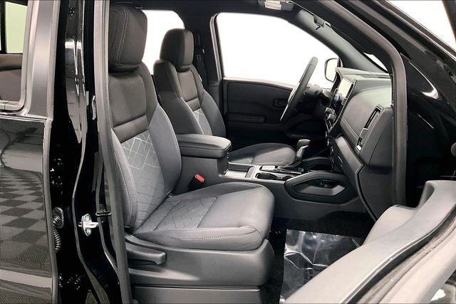 2026 Nissan Frontier SV 4WD - Dark Armor and Convenience Packages