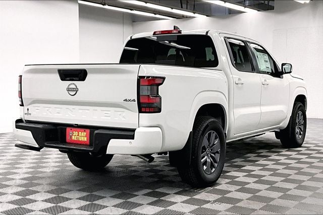 2025 Nissan Frontier SV 4WD