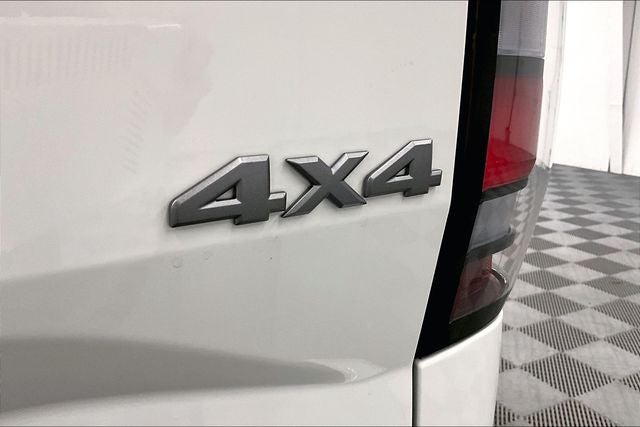 2025 Nissan Frontier SV 4WD