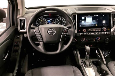 2025 Nissan Frontier SV 4WD