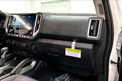 2025 Nissan Frontier SV 4WD