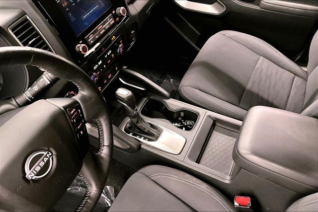 2022 Nissan Frontier SV 4x4-Adaptive Cruise-Htd Seats-Remote Start