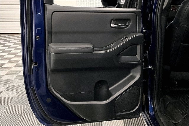 2022 Nissan Frontier PRO-4X 4x4-Sunroof-Adaptive Cruise-Htd Leather