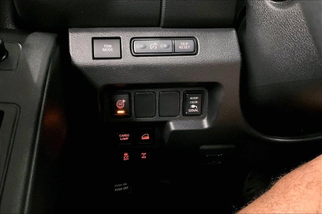 2022 Nissan Frontier PRO-4X 4x4-Sunroof-Adaptive Cruise-Htd Leather